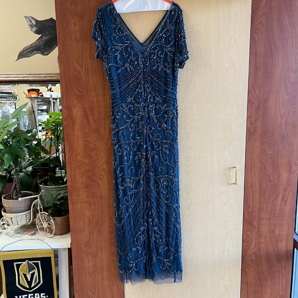 Pisarro Nights Blue Gown - Picture 8 of 9